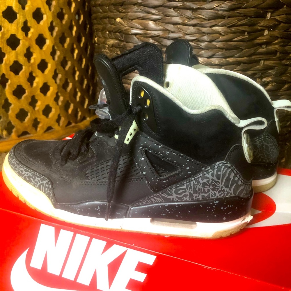 Nike Air Jordan Spizike Black Cement